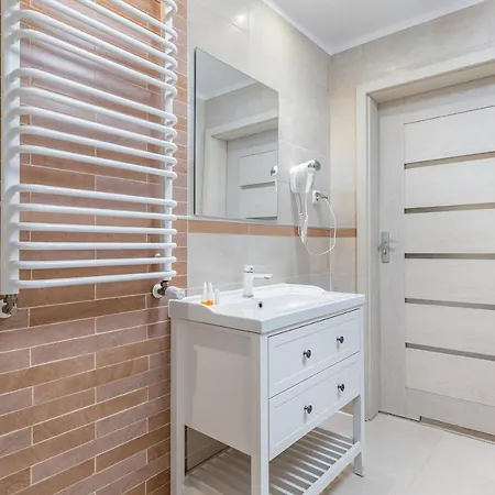 Apartmán Feniks By Renters Svinoústí