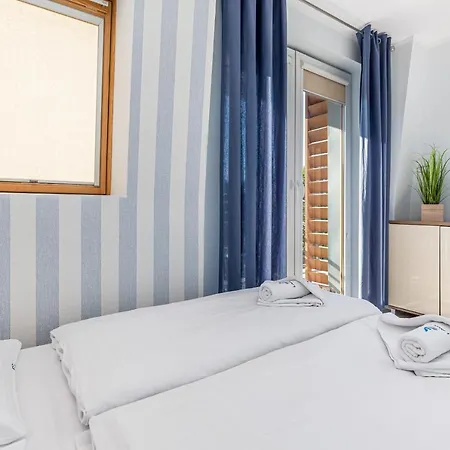 Feniks By Renters * سفينويتشي