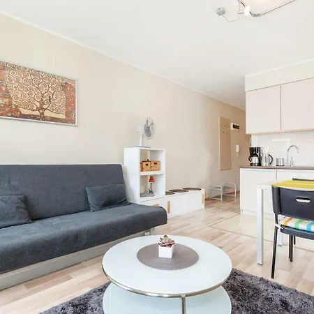 Feniks By Renters