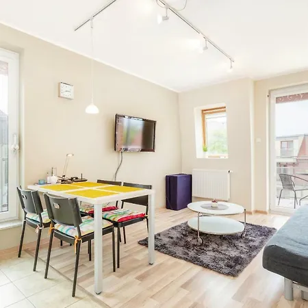 Feniks By Renters Apartmán