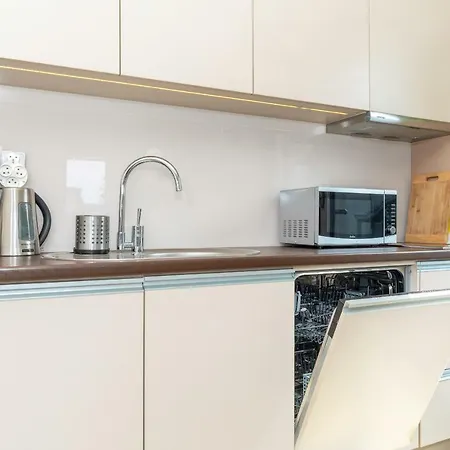 Feniks By Renters شقة *
